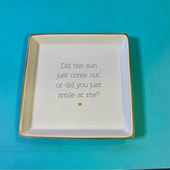 White Square Trinket Tray with Gold Accent and Sweet Quote - Picture 2 of 6